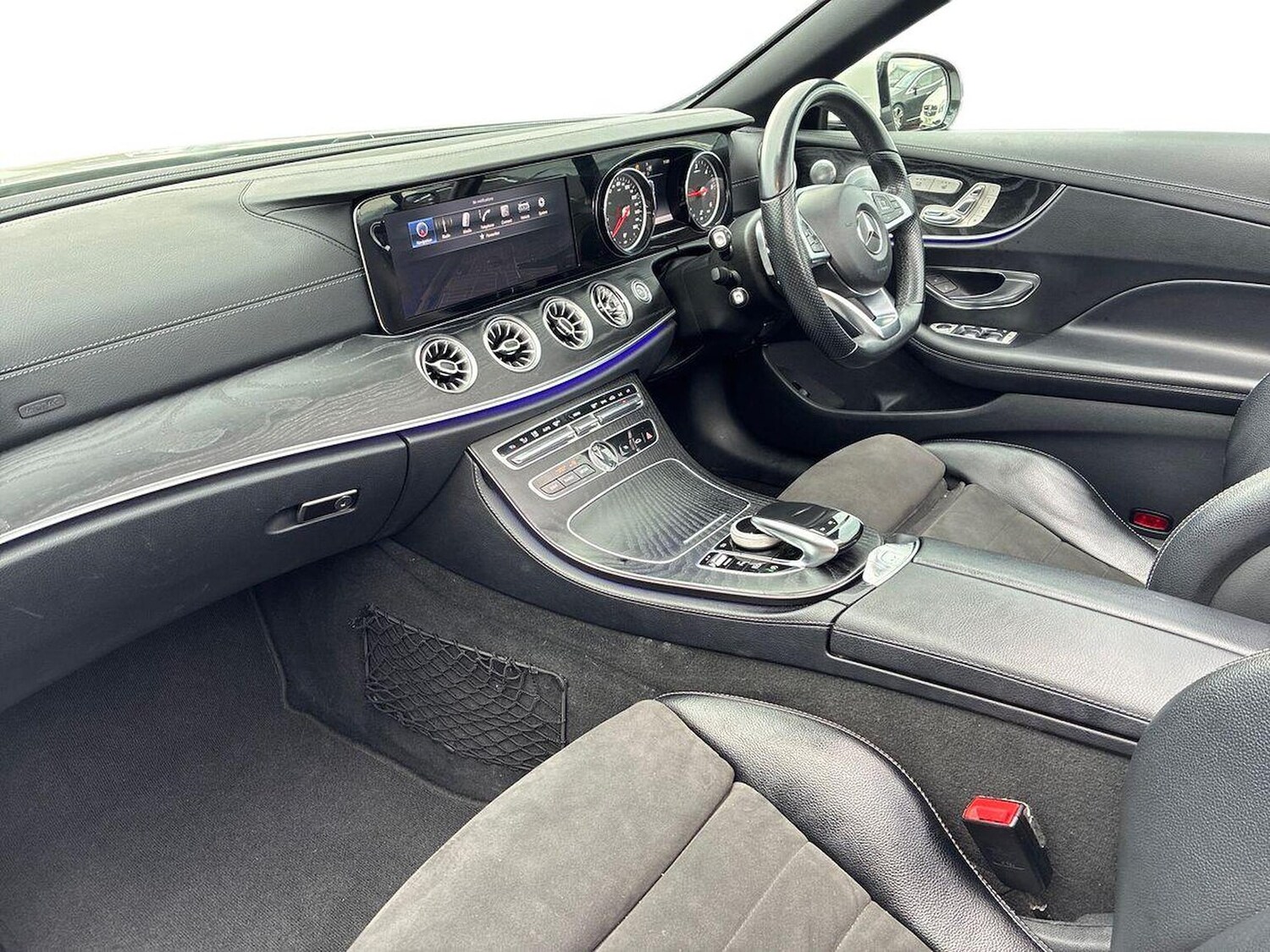 Used Mercedes-Benz E Class 2019 for sale - 76490565: Photo 8