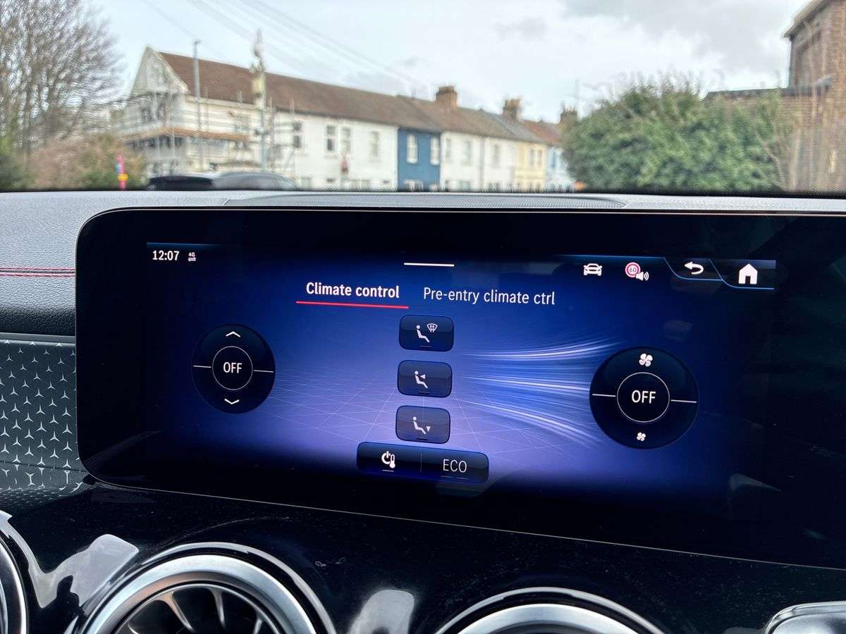 Used Mercedes-Benz EQB 2025 for sale - 77845327: Photo 12