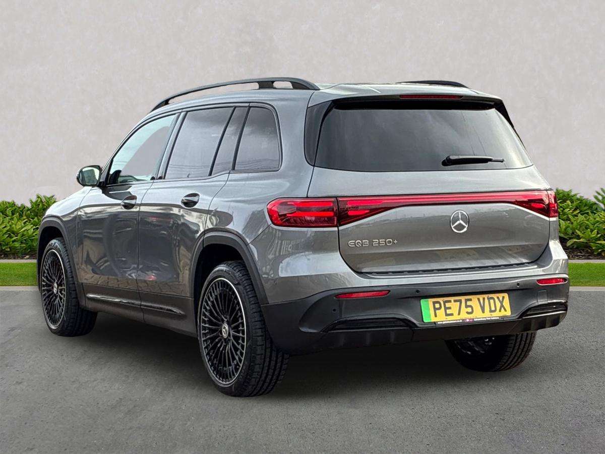 Used Mercedes-Benz EQB 2025 for sale - 77845327: Photo 2