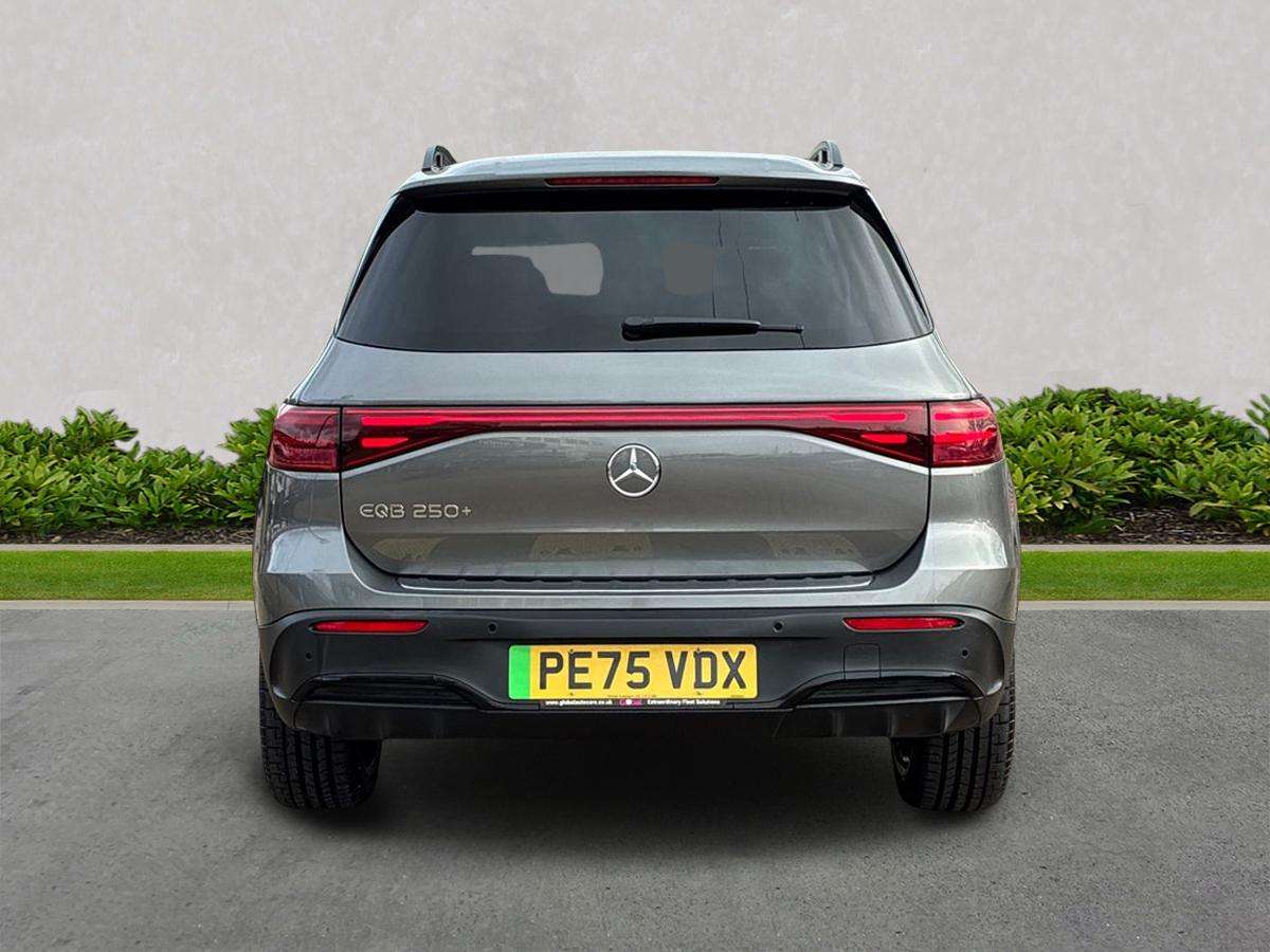 Used Mercedes-Benz EQB 2025 for sale - 77845327: Photo 4