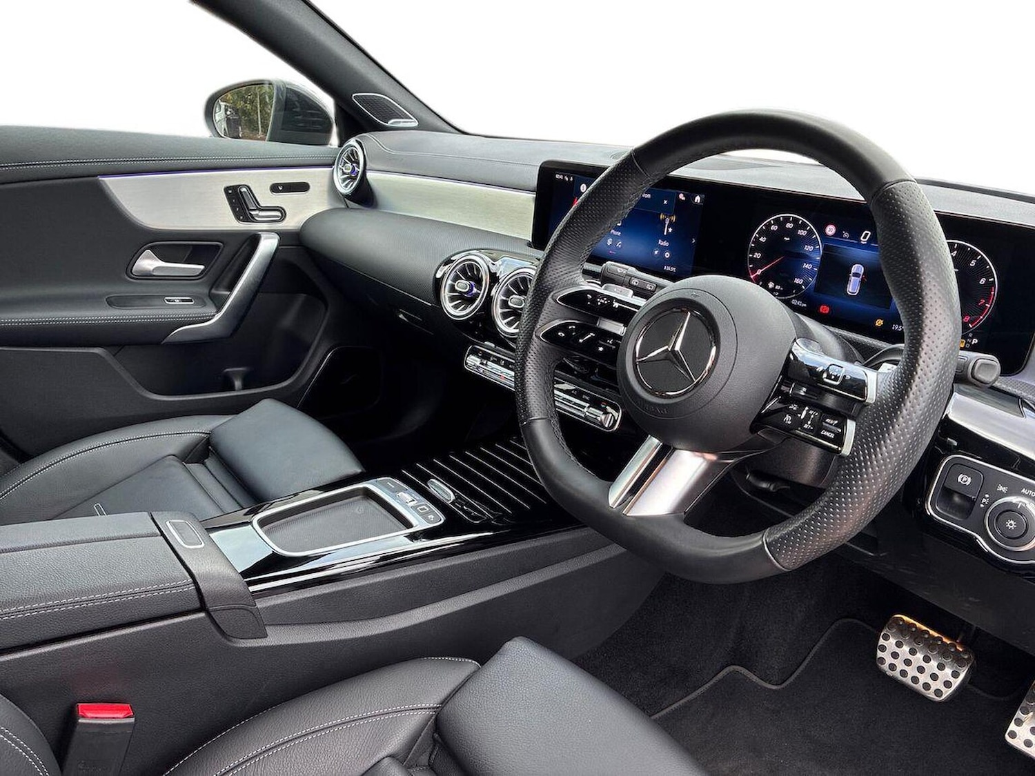 Used Mercedes-Benz CLA 2025 for sale - 76144217: Photo 15