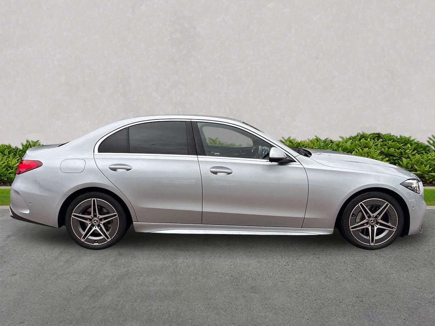 Used Mercedes-Benz C Class 2024 for sale - 77579793: Photo 3