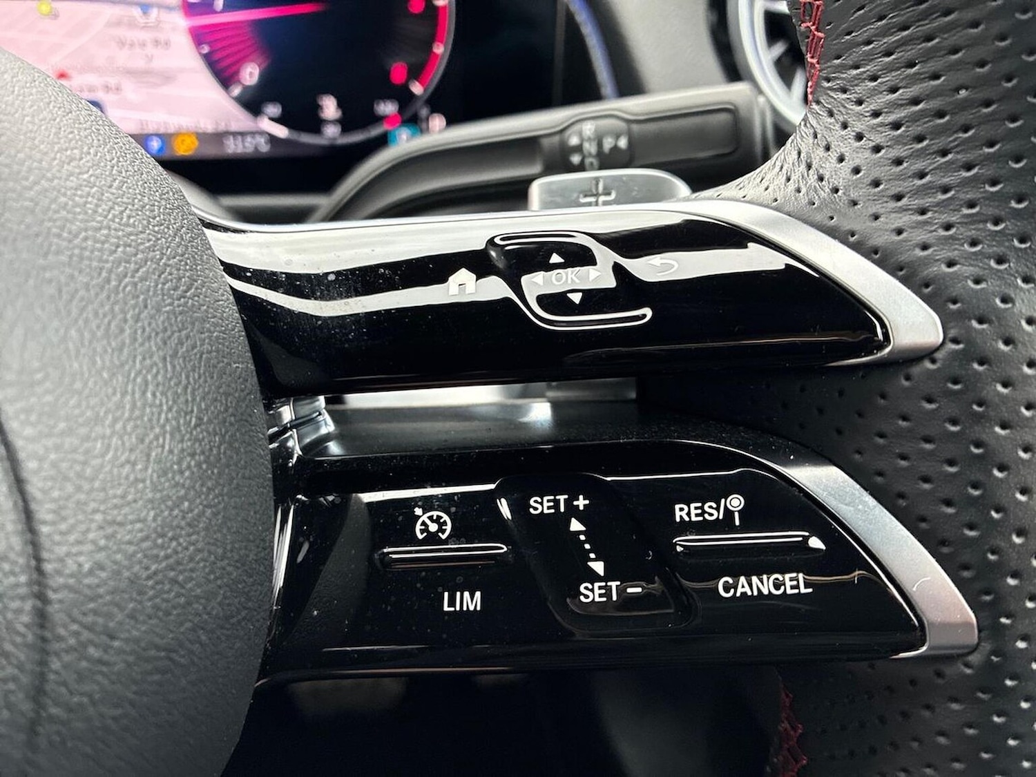 Used Mercedes-Benz GLB 2024 for sale - 76947011: Photo 27