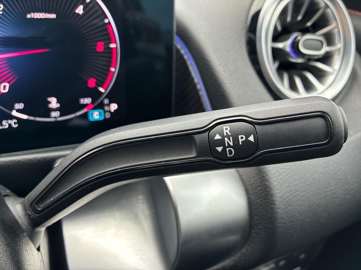 Used Mercedes-Benz GLB 2024 for sale - 76947011: Photo 29