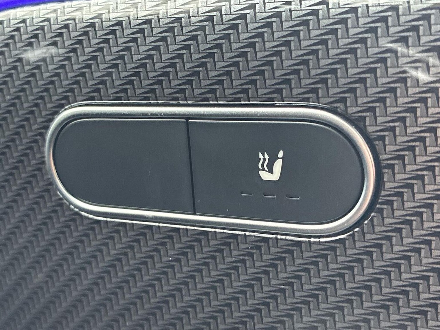 Used Mercedes-Benz GLB 2024 for sale - 76947011: Photo 30