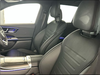 Used Mercedes-Benz GLC 2024 for sale - 75700316: Photo