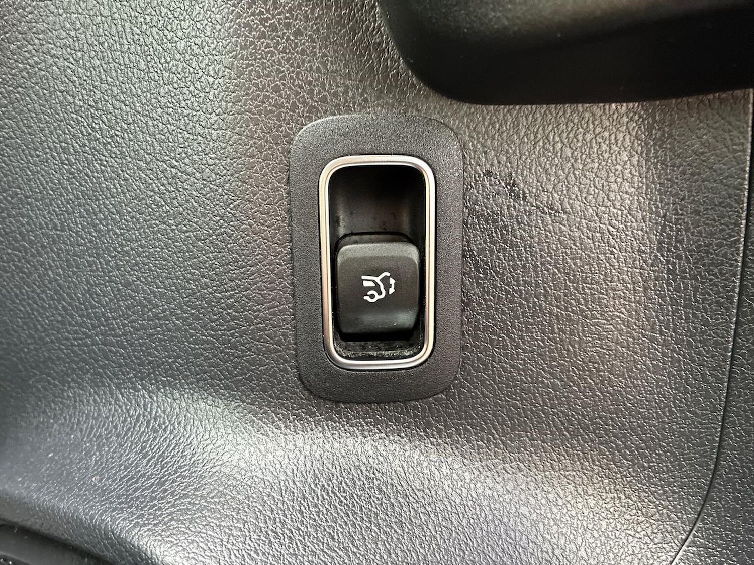 Used Mercedes-Benz GLA 2023 for sale - 76149426: Photo 36