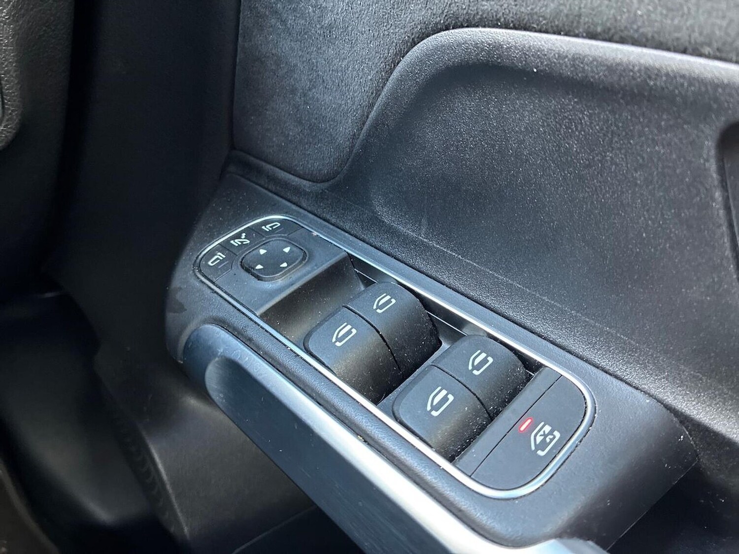 Used Mercedes-Benz GLB 2024 for sale - 76357863: Photo 22