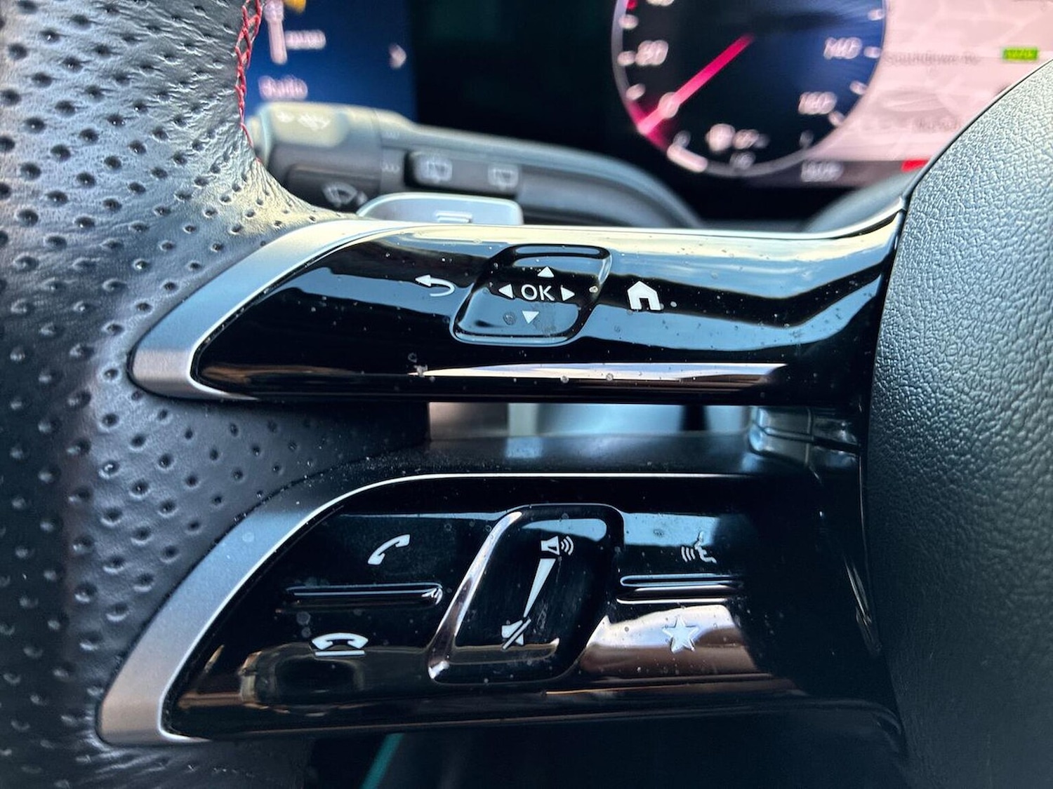 Used Mercedes-Benz GLB 2024 for sale - 76357863: Photo 27