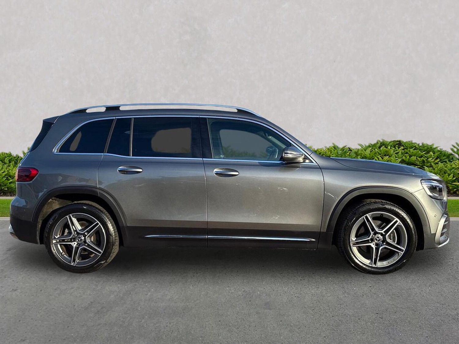 Used Mercedes-Benz GLB 2024 for sale - 76357863: Photo 4