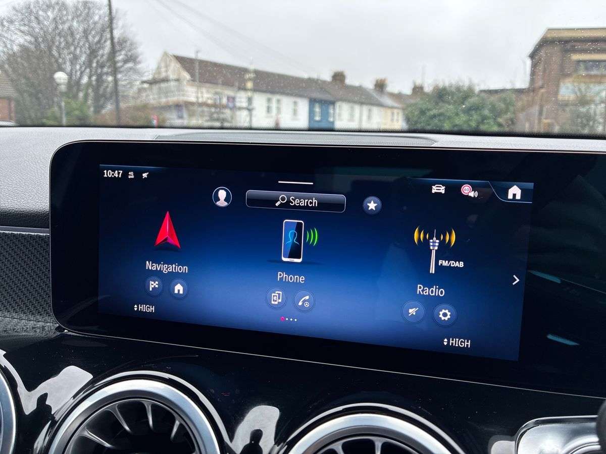 Used Mercedes-Benz GLB 2024 for sale - 78053599: Photo 11