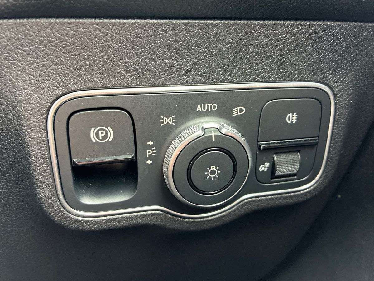 Used Mercedes-Benz GLB 2024 for sale - 78053599: Photo 22