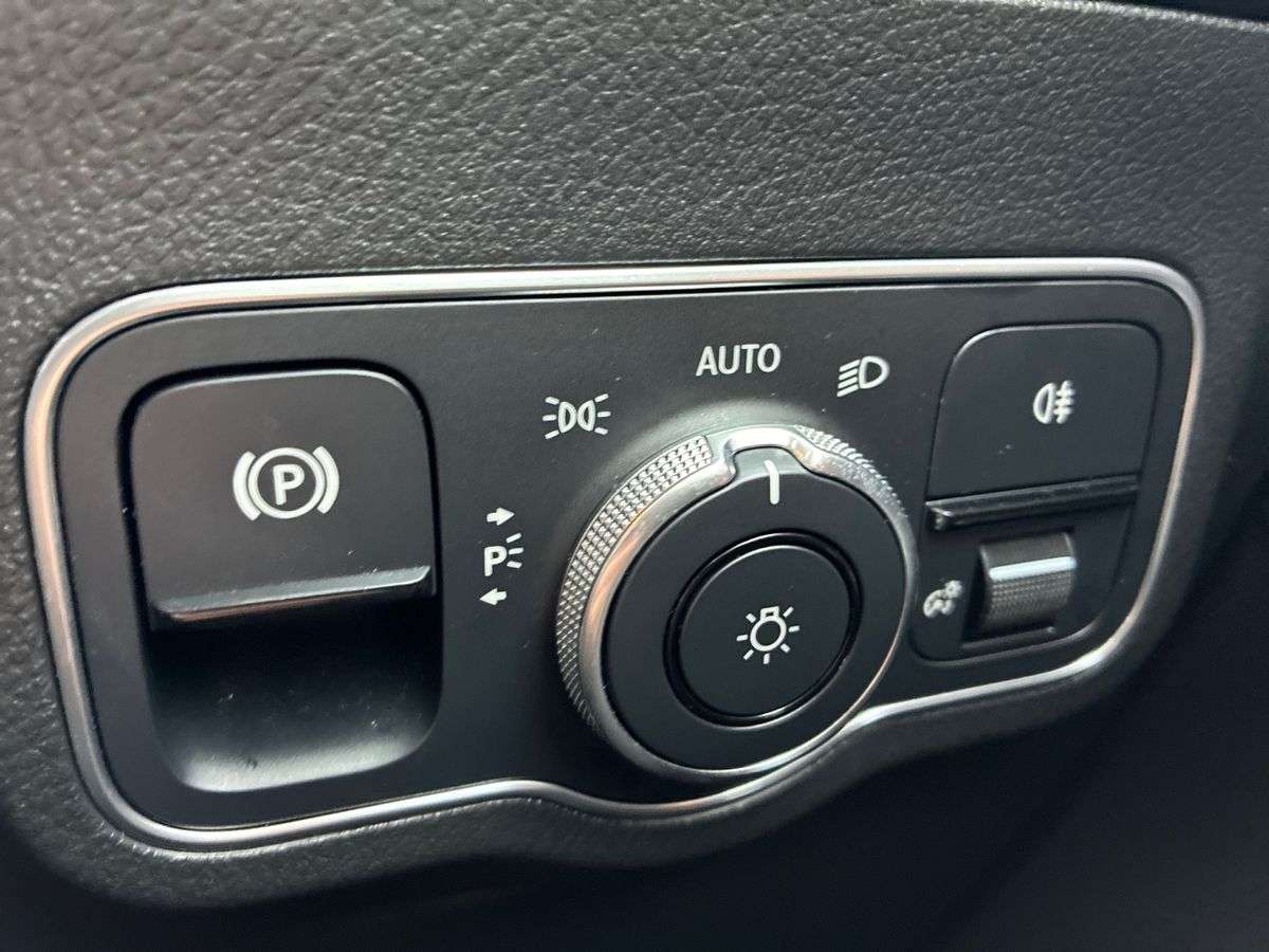 Used Mercedes-Benz EQA 2021 for sale - 77572940: Photo 22