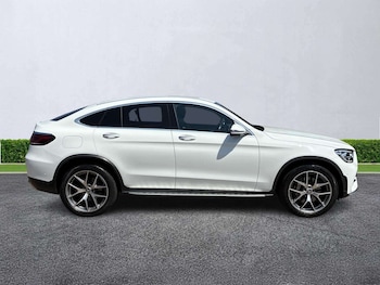 Used Mercedes-Benz GLC 2022 for sale - 78950628: Photo