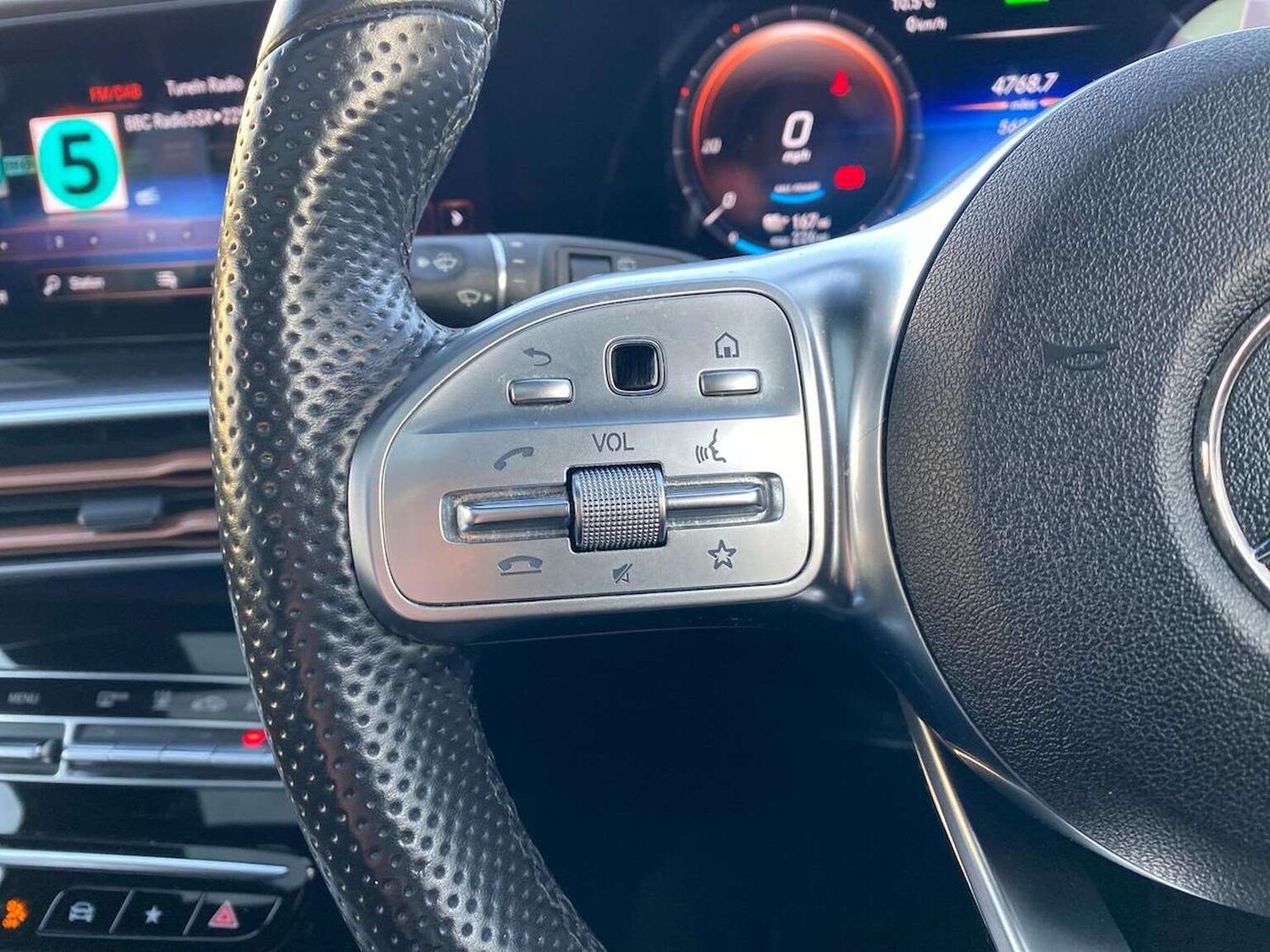 Used Mercedes-Benz EQC 2021 for sale - 77818231: Photo 26