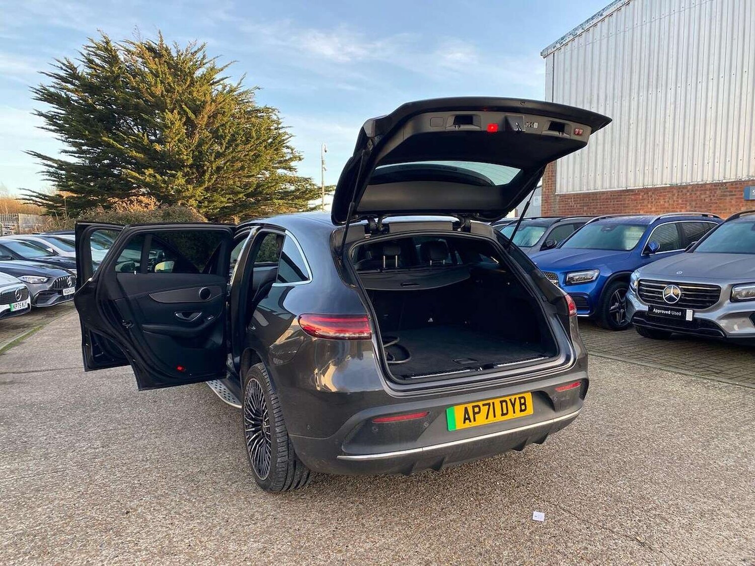 Used Mercedes-Benz EQC 2021 for sale - 77818231: Photo 40