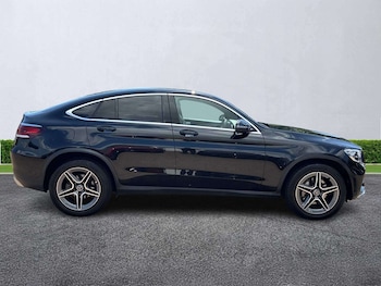 Used Mercedes-Benz GLC 2023 for sale - 79367548: Photo