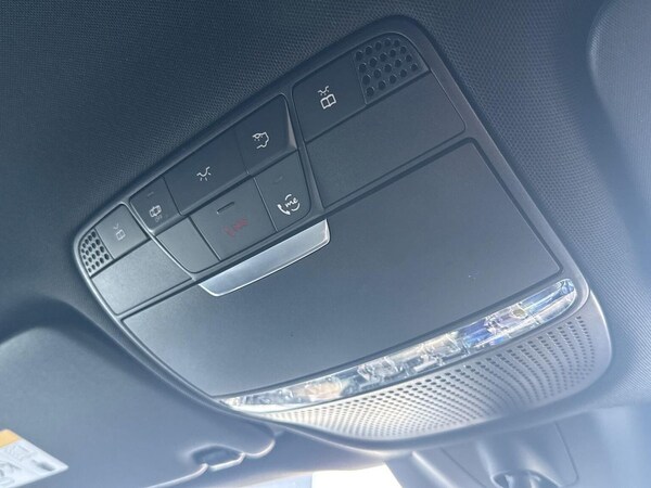 Used Mercedes-Benz GLC 2023 for sale - 76174190: Photo 14
