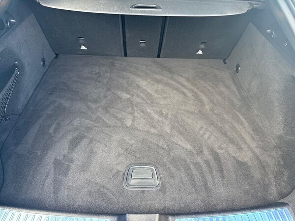 Used Mercedes-Benz GLC 2023 for sale - 76174190: Photo 17