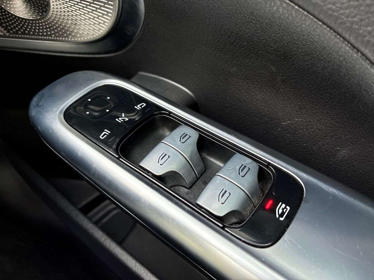 Used Mercedes-Benz C Class 2023 for sale - 77947331: Photo 21