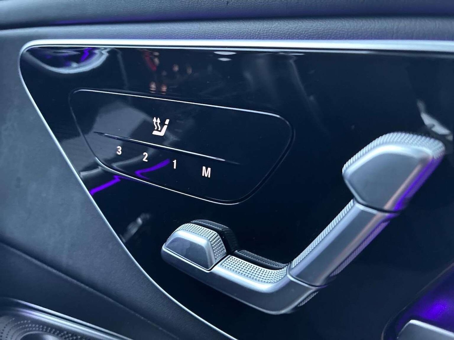 Used Mercedes-Benz GLC 2023 for sale - 77845334: Photo 30