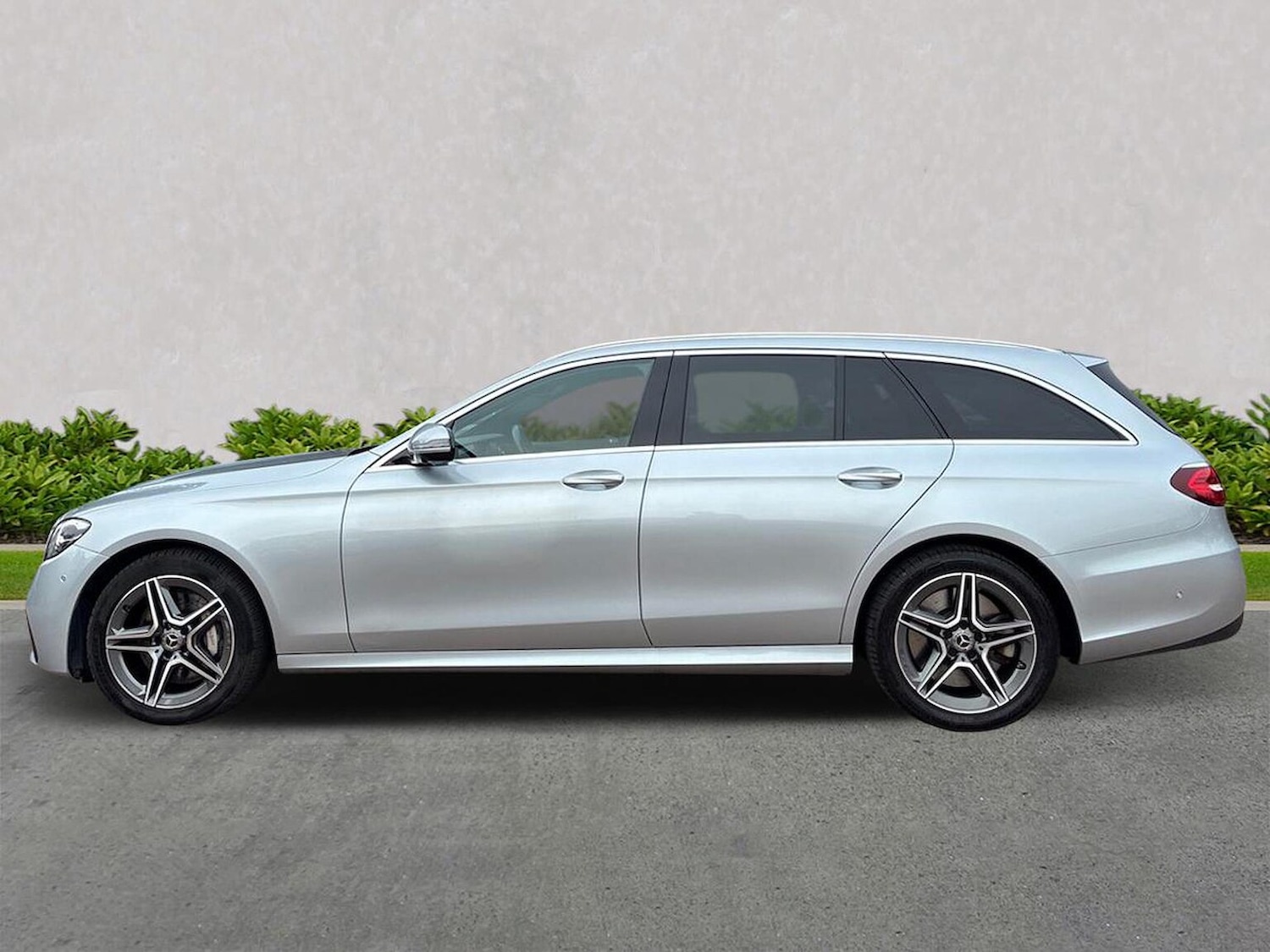 Used Mercedes-Benz E-Class 2023 for sale - 76149421: Photo 19