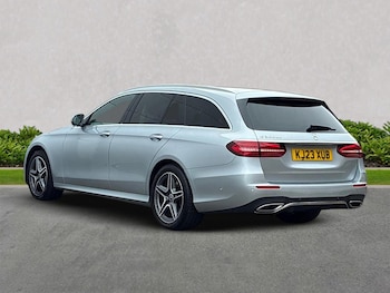 Used Mercedes-Benz E-Class 2023 for sale - 76149421: Photo 2