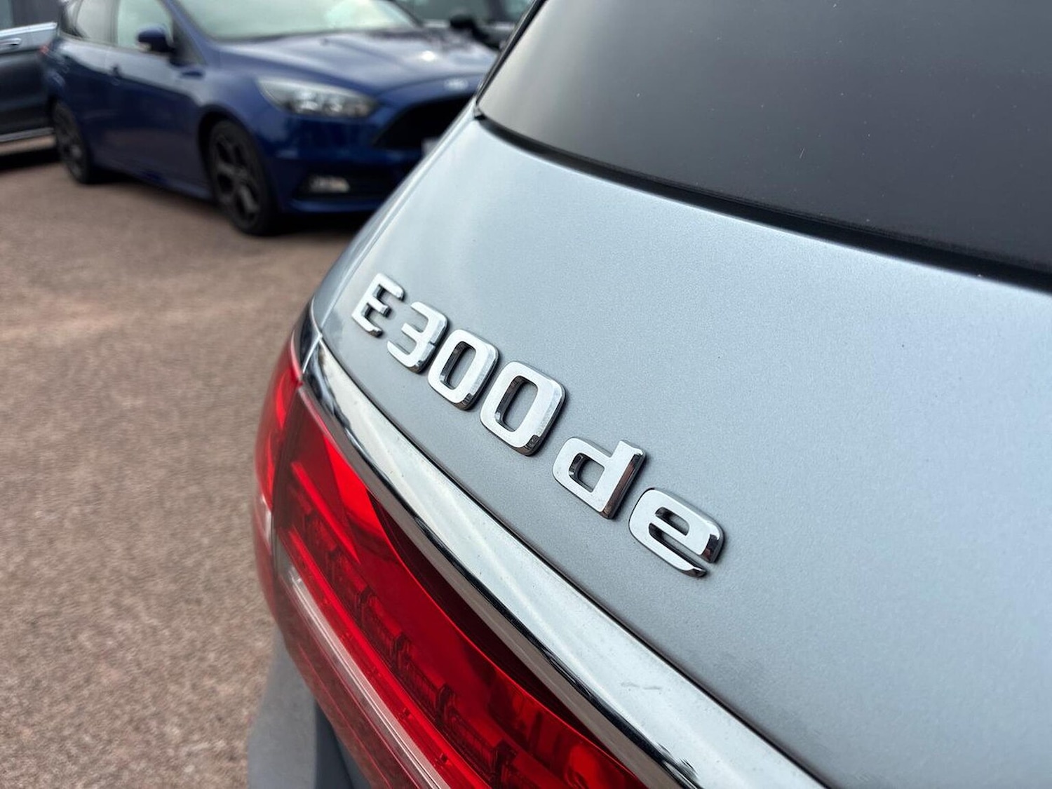 Used Mercedes-Benz E-Class 2023 for sale - 76149421: Photo 36