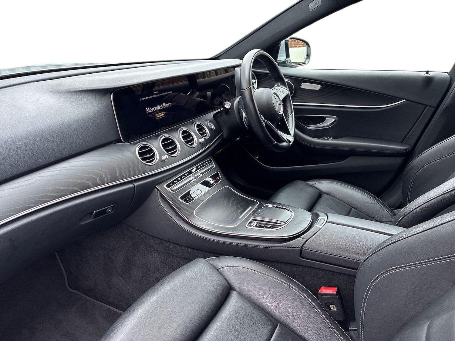 Used Mercedes-Benz E-Class 2023 for sale - 76149421: Photo 7