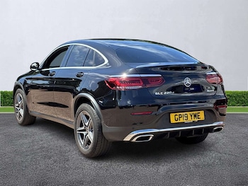 Used Mercedes-Benz GLC 2019 for sale - 79054408: Photo