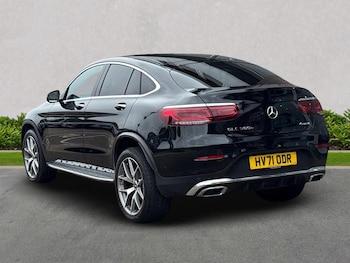 Used Mercedes-Benz GLC 2021 for sale - 75475792: Photo