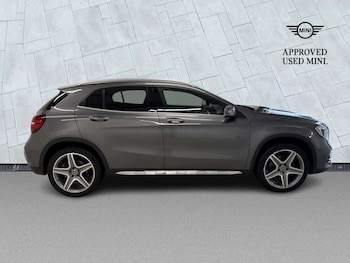 Used Mercedes-Benz GLA 2018 for sale - 79023978: Photo