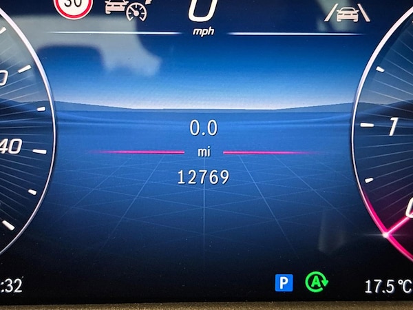 Used Mercedes-Benz E-Class 2024 for sale - 75700315: Photo 10