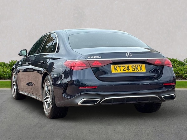 Used Mercedes-Benz E-Class 2024 for sale - 75700315: Photo 2