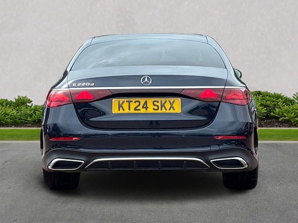 Used Mercedes-Benz E-Class 2024 for sale - 75700315: Photo 4