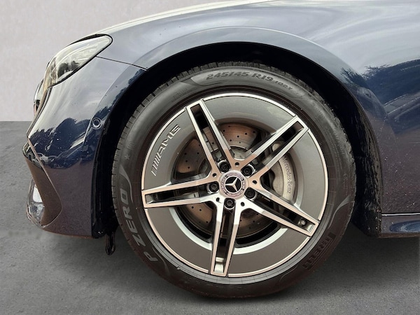 Used Mercedes-Benz E-Class 2024 for sale - 75700315: Photo 6