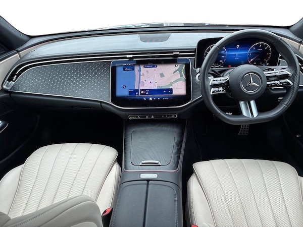 Used Mercedes-Benz E-Class 2024 for sale - 75700315: Photo 8