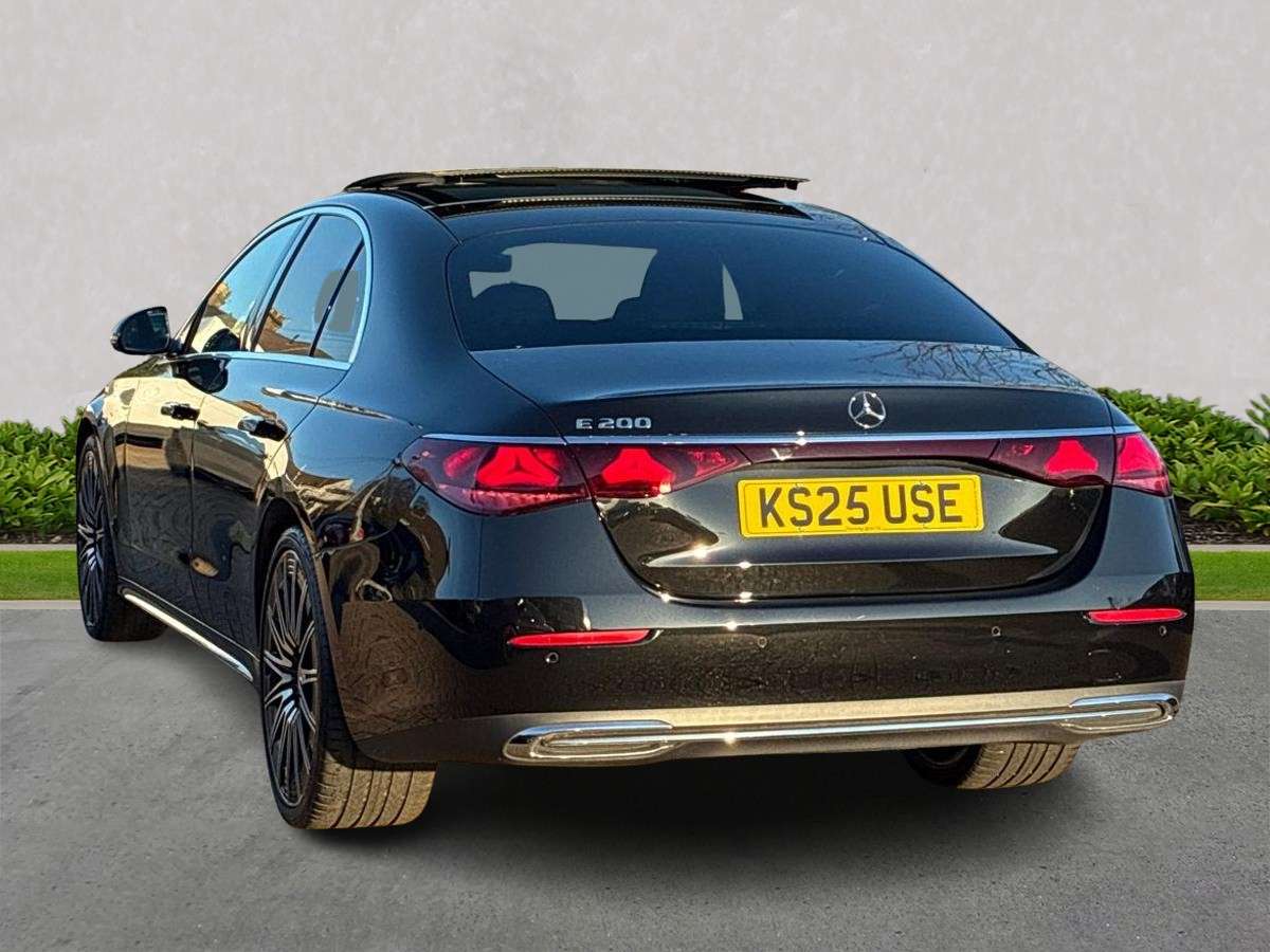 Used Mercedes-Benz E Class 2025 for sale - 78190989: Photo 2