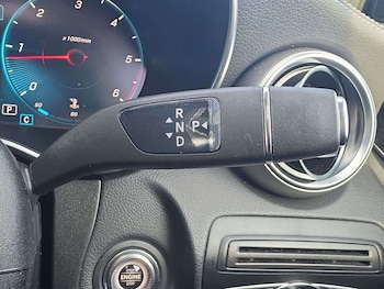 Used Mercedes-Benz GLC 2022 for sale - 78340438: Photo