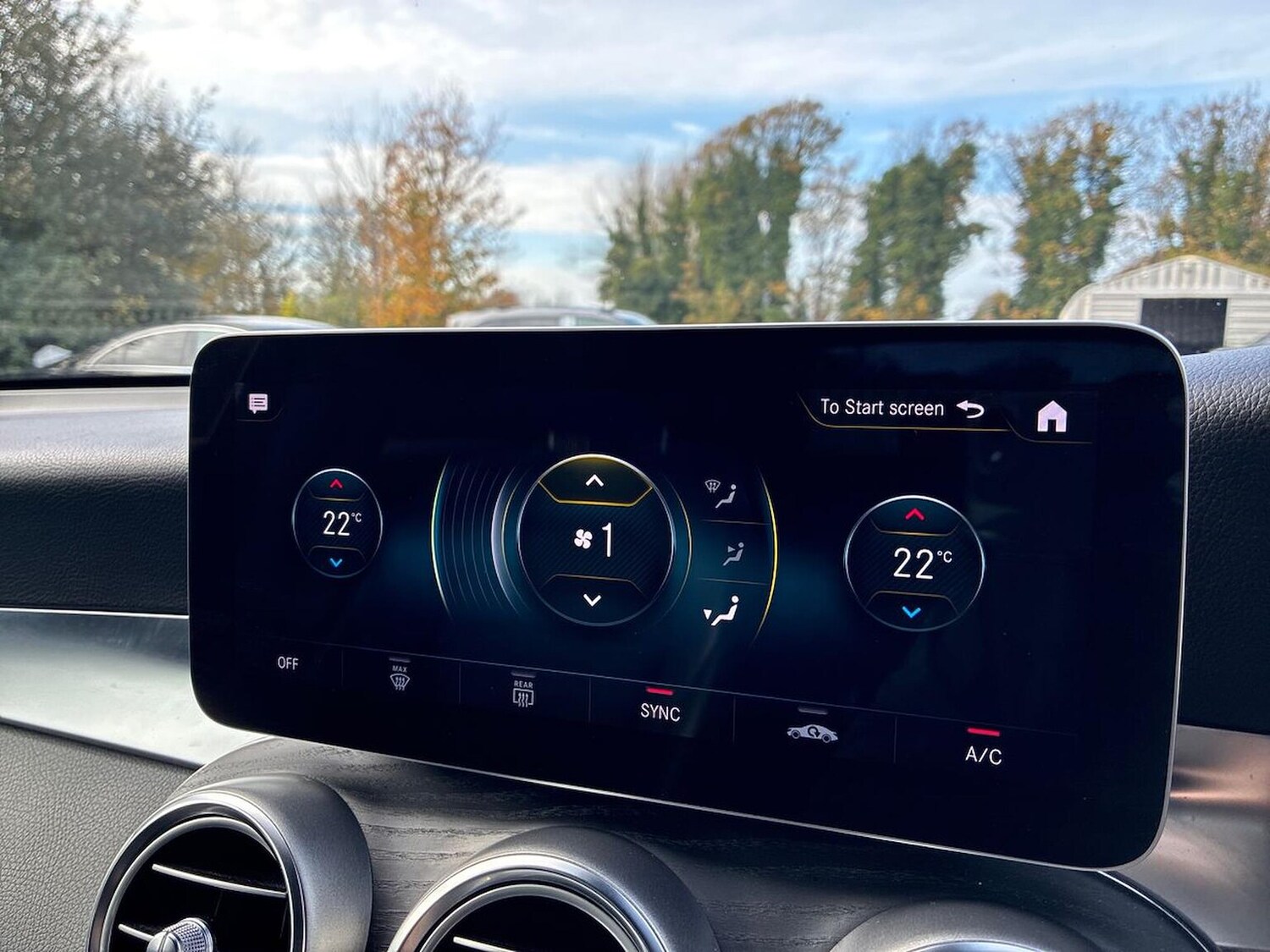 Used Mercedes-Benz GLC 2019 for sale - 76506128: Photo 13