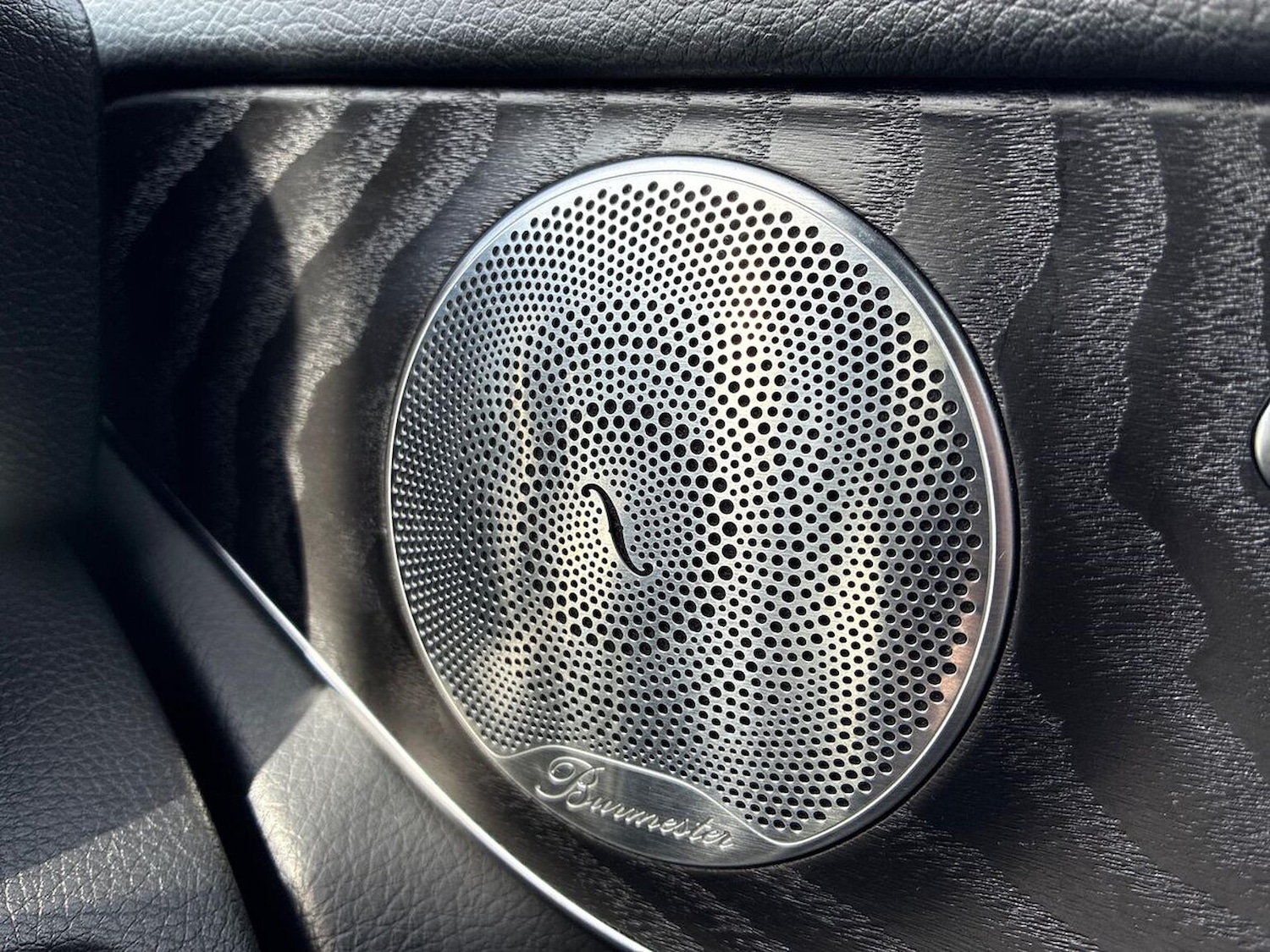 Used Mercedes-Benz GLC 2019 for sale - 76506128: Photo 32