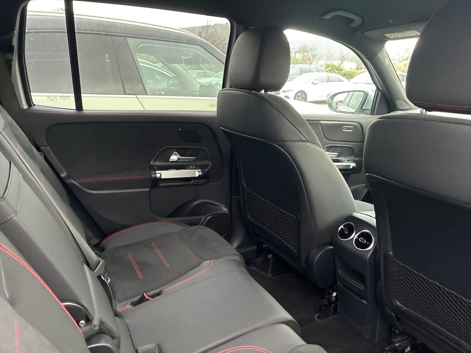 Used Mercedes-Benz GLB 2024 for sale - 76335112: Photo 17