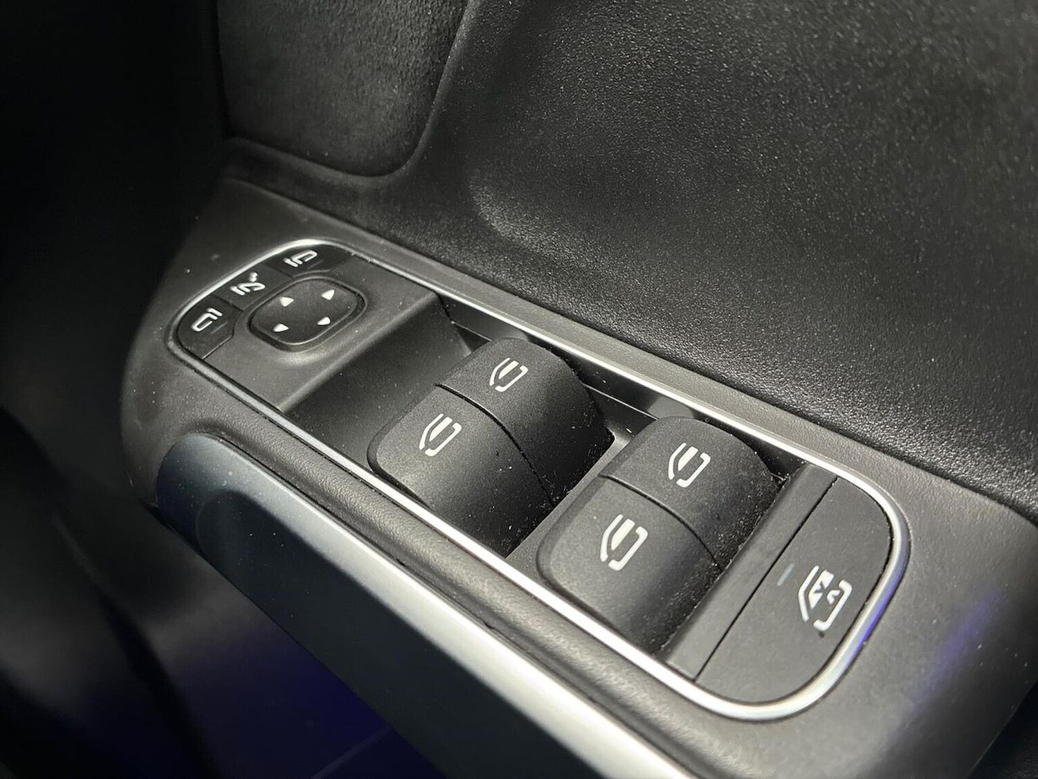 Used Mercedes-Benz GLB 2024 for sale - 76335112: Photo 22