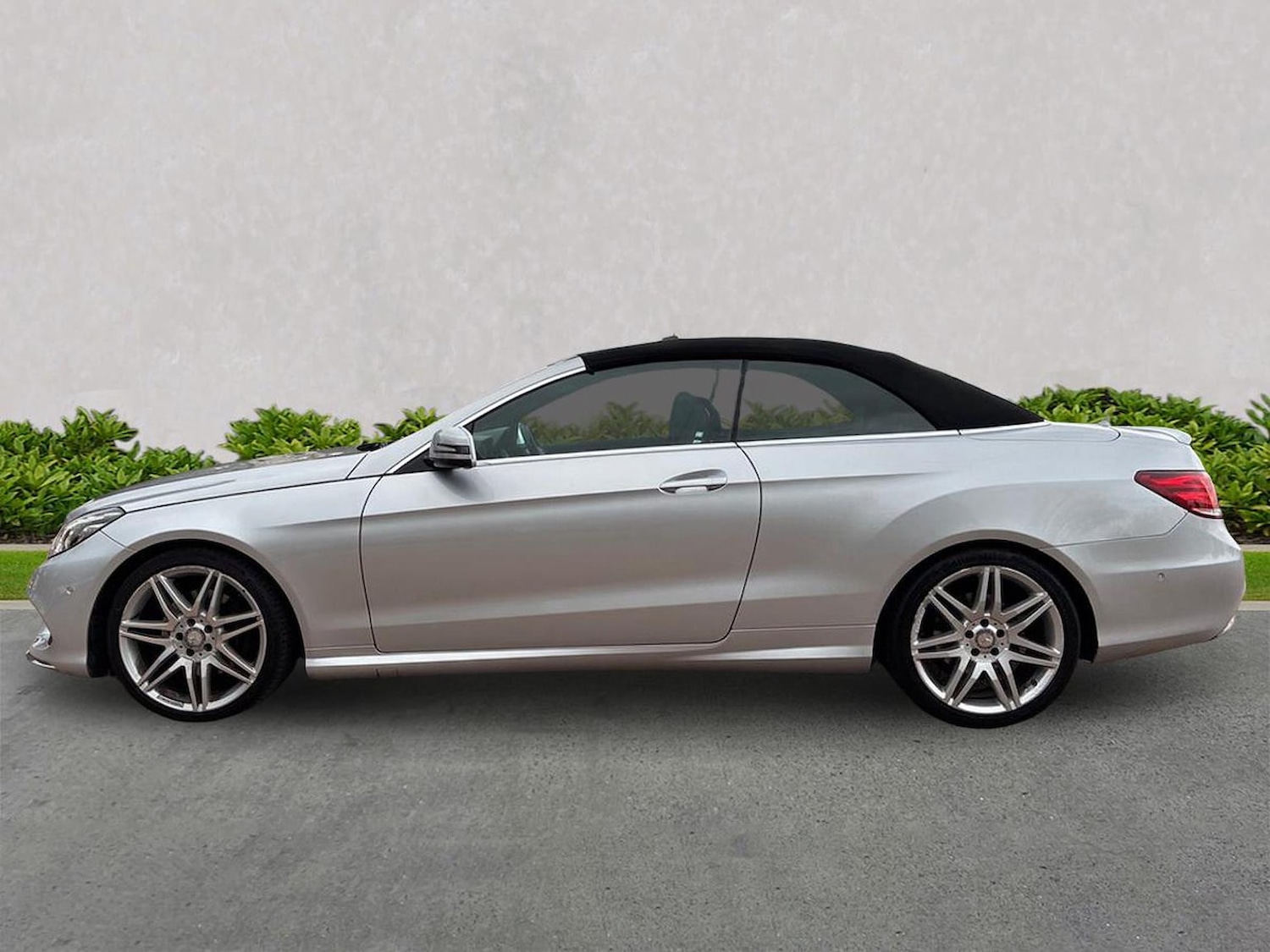Used Mercedes-Benz E Class 2017 for sale - 76310100: Photo 20