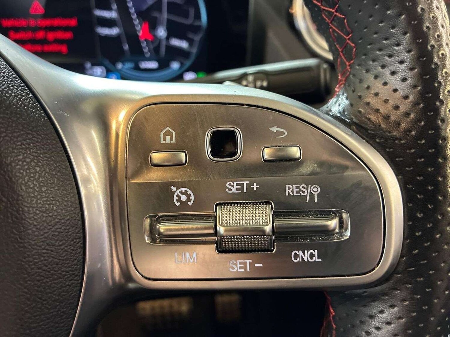 Used Mercedes-Benz EQA 2021 for sale - 77946124: Photo 27