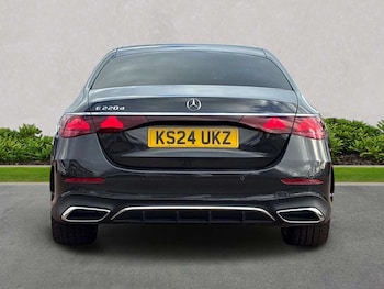 Used Mercedes-Benz E Class 2024 for sale - 78013015: Photo