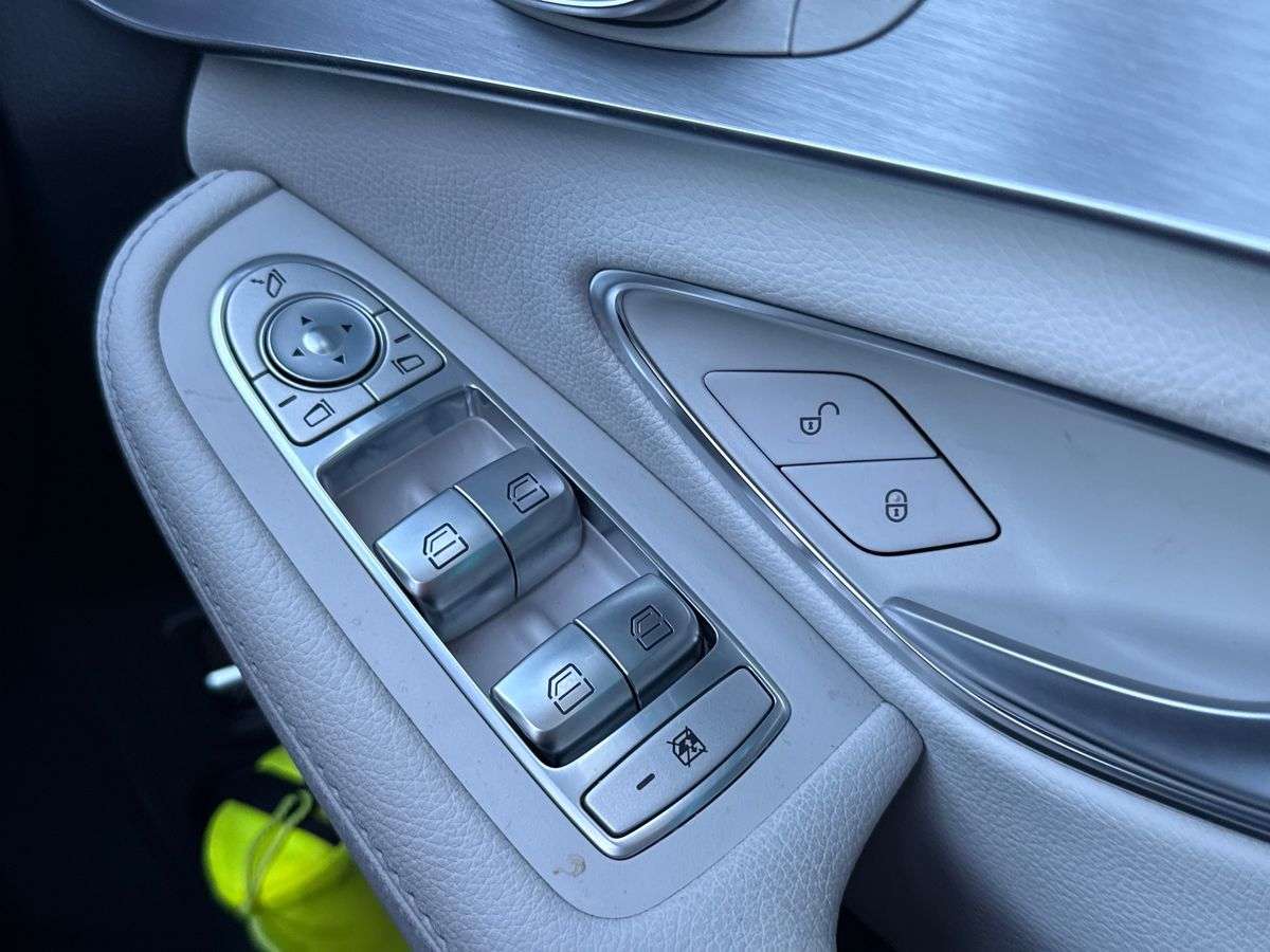 Used Mercedes-Benz C Class 2017 for sale - 78202141: Photo 21