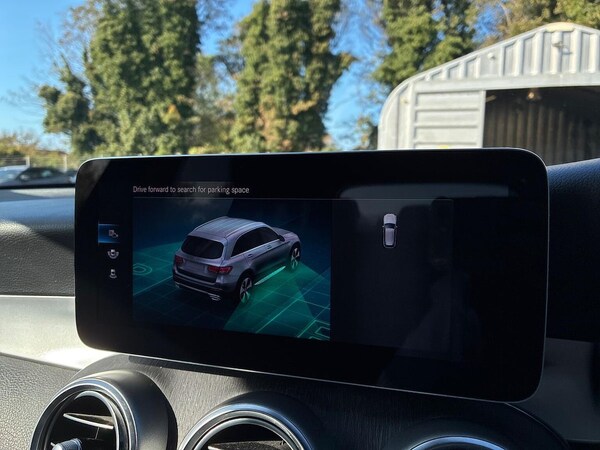 Used Mercedes-Benz GLC 2019 for sale - 76231695: Photo 41