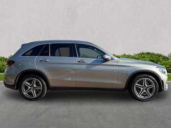 Used Mercedes-Benz GLC 2019 for sale - 76231695: Photo 4