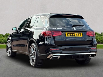 Used Mercedes-Benz GLC 2022 for sale - 75530004: Photo